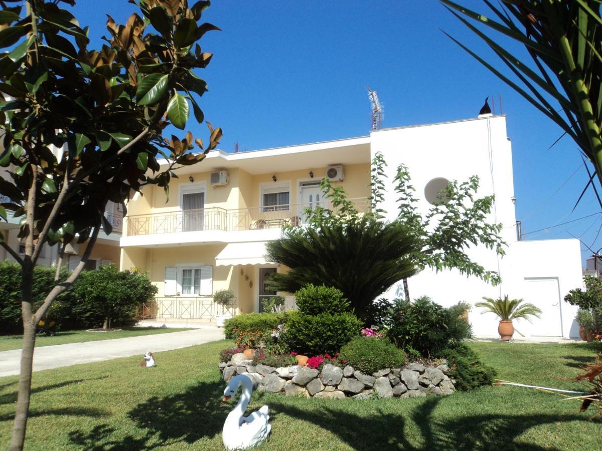 Alexandra' S Apartments Plataria Ngoại thất bức ảnh