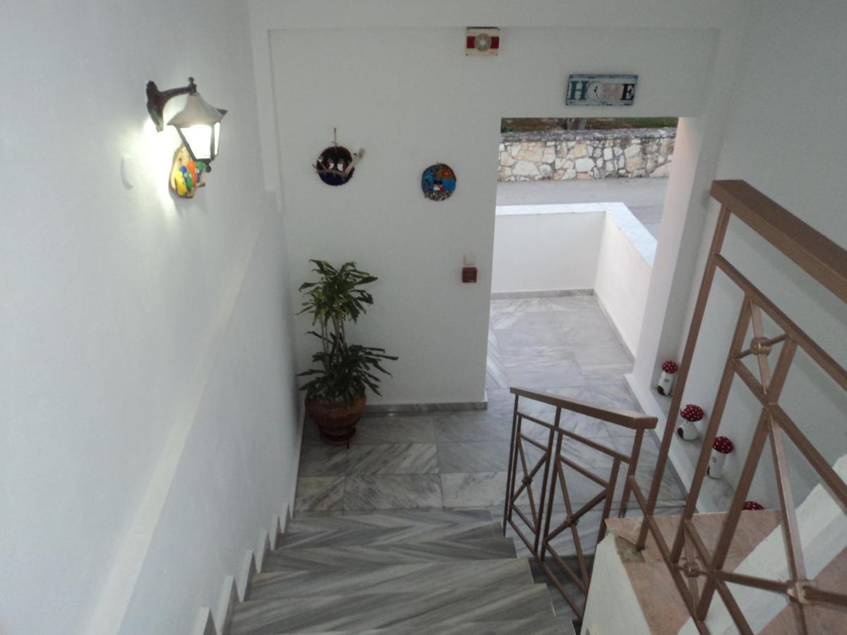 Alexandra' S Apartments Plataria Ngoại thất bức ảnh