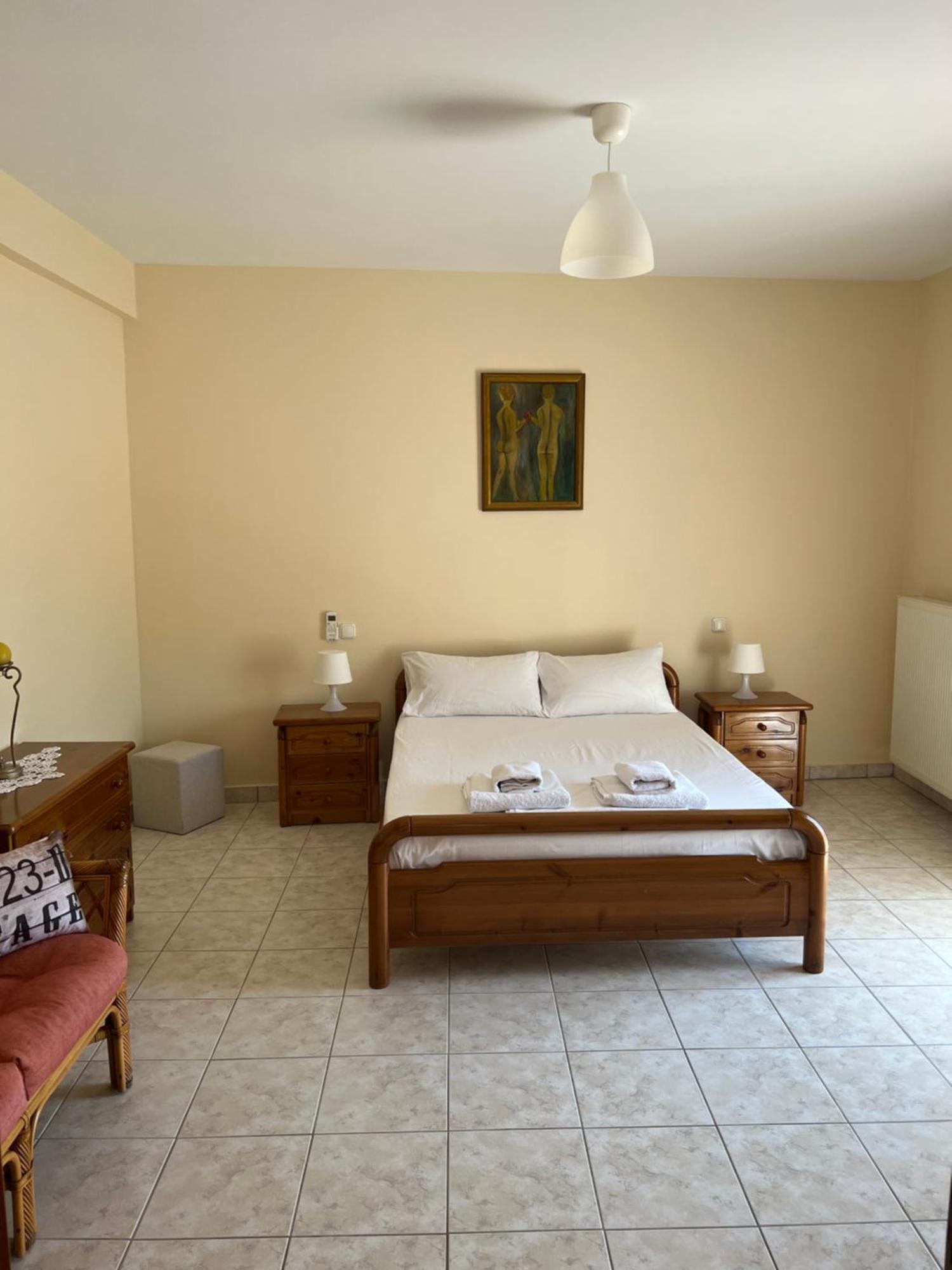 Alexandra' S Apartments Plataria Ngoại thất bức ảnh