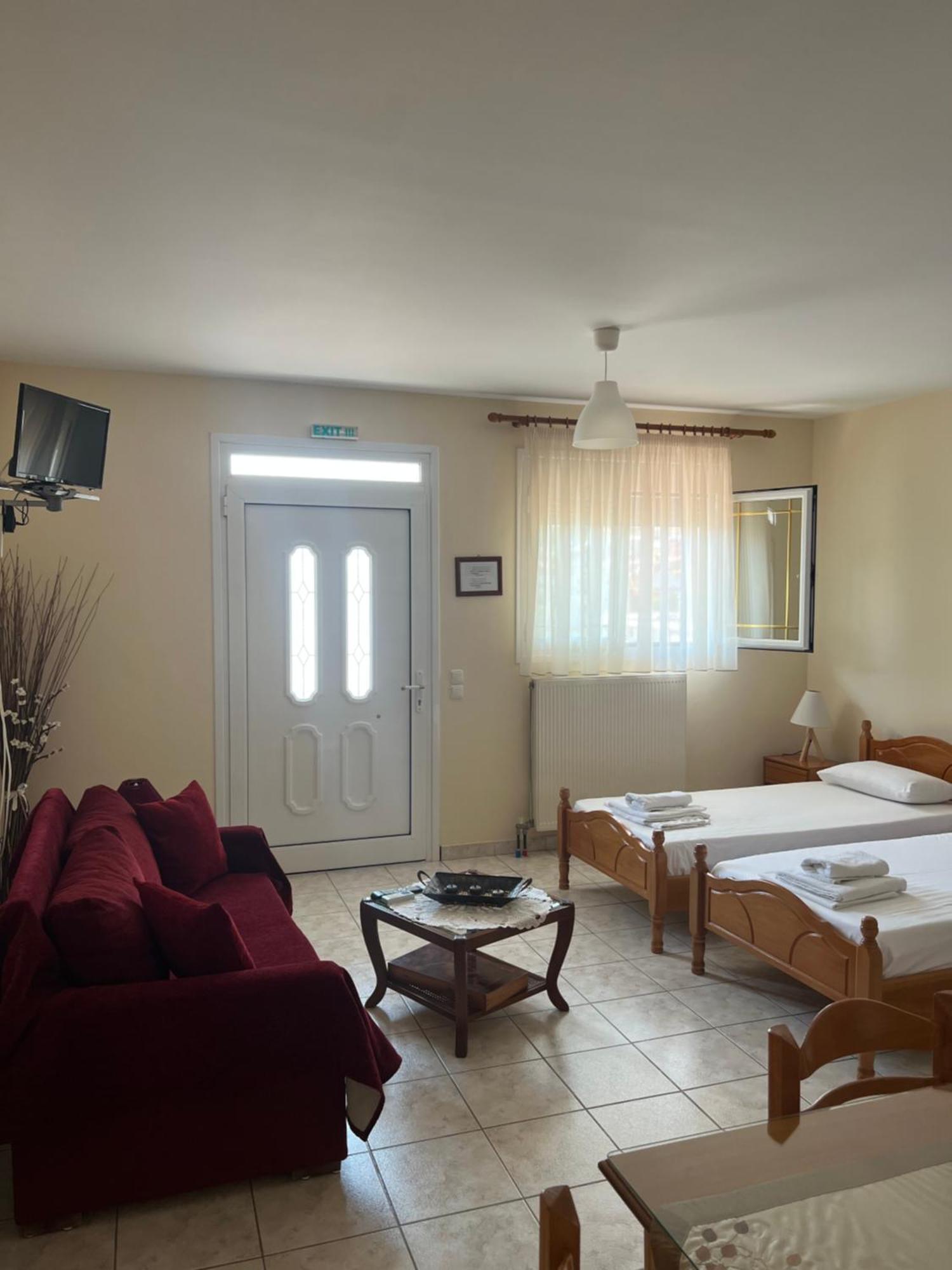Alexandra' S Apartments Plataria Ngoại thất bức ảnh